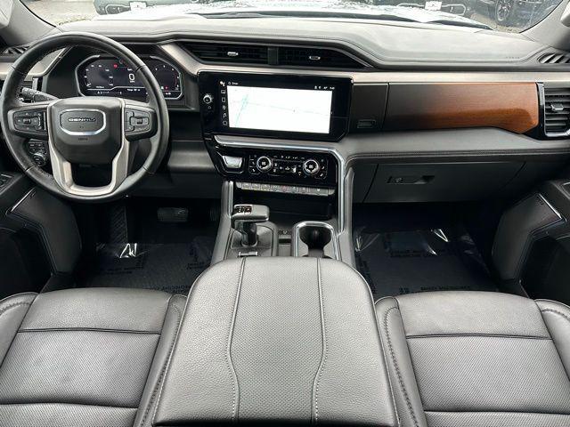 Photo of 2024 Gray GMC Sierra 1500