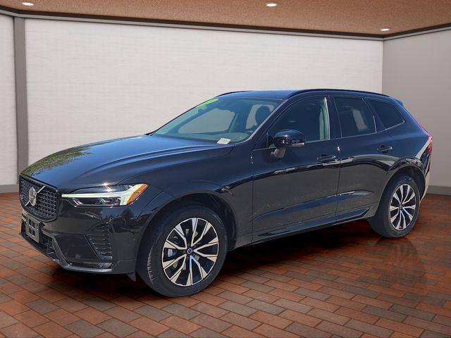 Photo of 2025 Onyx Black Metallic Volvo XC60