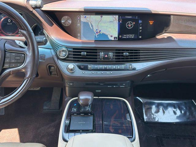 Photo of 2018 Silver Lexus LS 500