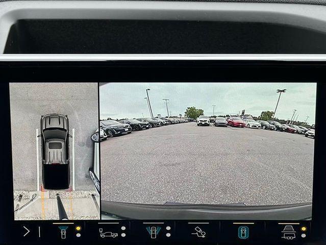 Photo of 2024 Black Chevrolet Silverado 1500