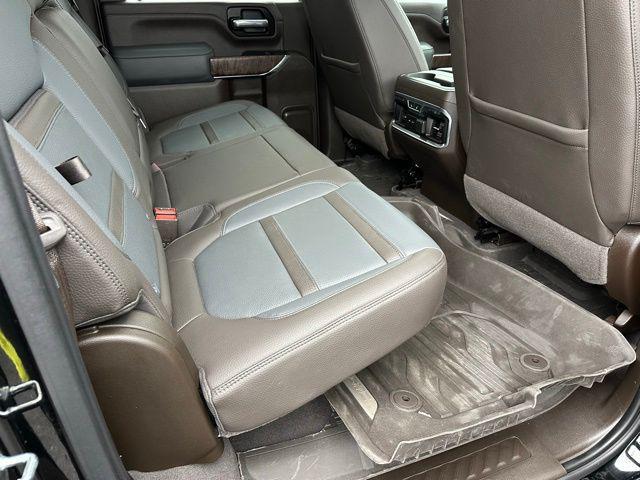 Photo of 2021 Onyx Black GMC Sierra 2500