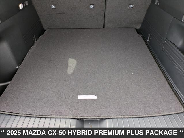 Photo of 2025 Polymetal Gray Metallic Mazda CX-50 Hybrid