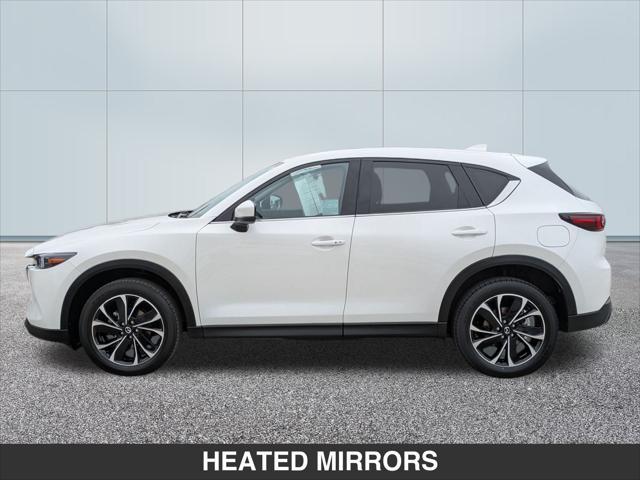 Photo of 2022 SNOWFLAKE WHITE PEARL Mazda CX-5