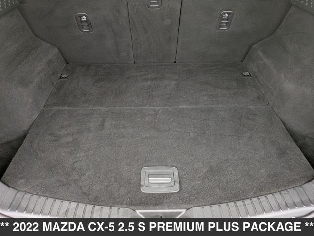 Photo of 2022 SNOWFLAKE WHITE PEARL Mazda CX-5