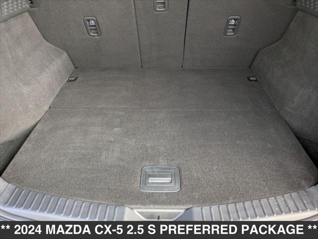 Photo of 2024 Platinum Quartz Metallic Mazda CX-5