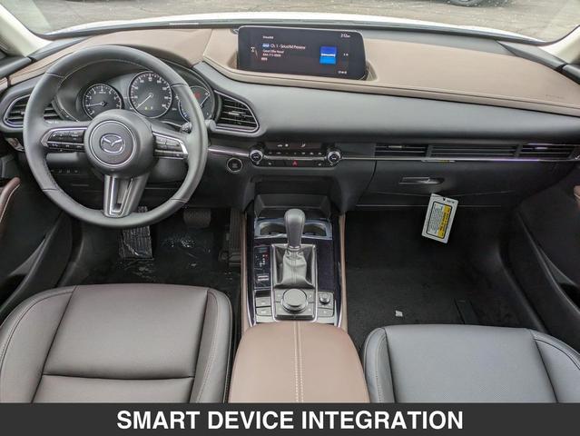 Photo of 2025 SNOWFLAKE WHITE PEARL Mazda CX-30