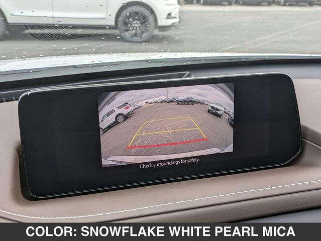 Photo of 2025 SNOWFLAKE WHITE PEARL Mazda CX-30