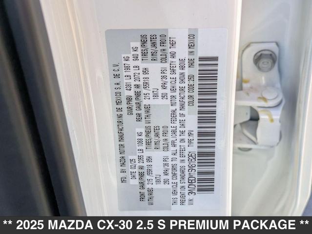 Photo of 2025 SNOWFLAKE WHITE PEARL Mazda CX-30