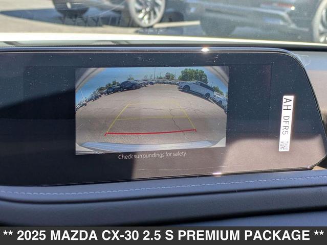 Photo of 2025 SNOWFLAKE WHITE PEARL Mazda CX-30