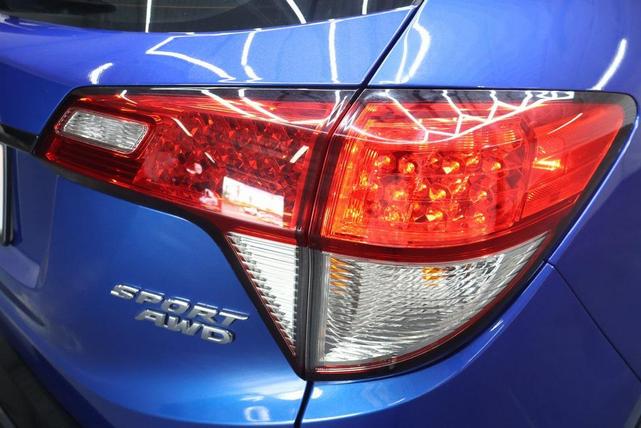 Photo of 2020 Aegean Blue Metallic Honda HR-V