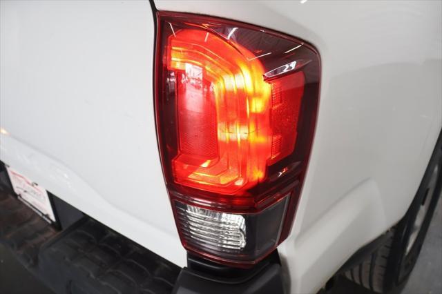 Photo of 2019 Super White Toyota Tacoma