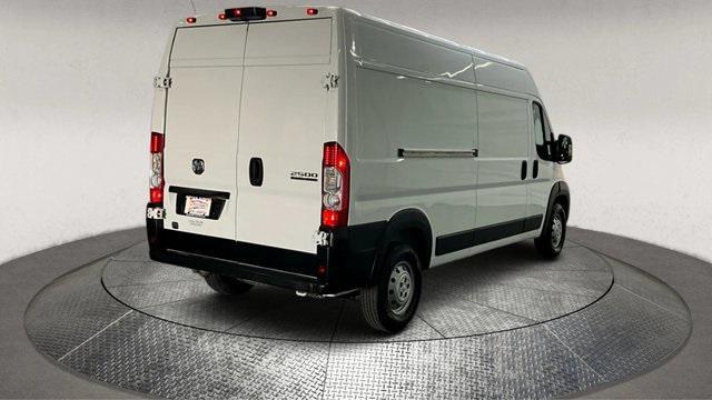 Photo of 2023 Bright White Clearcoat RAM ProMaster 2500