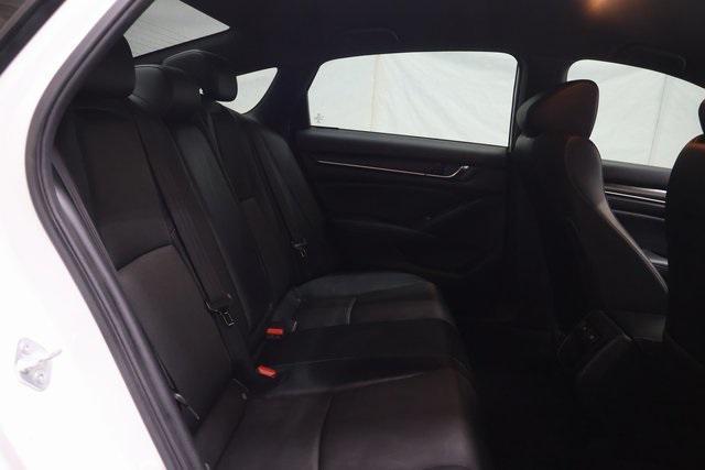 Photo of 2022 Platinum White Pearl Honda Accord