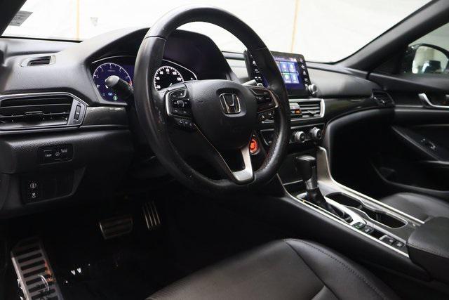 Photo of 2022 Platinum White Pearl Honda Accord