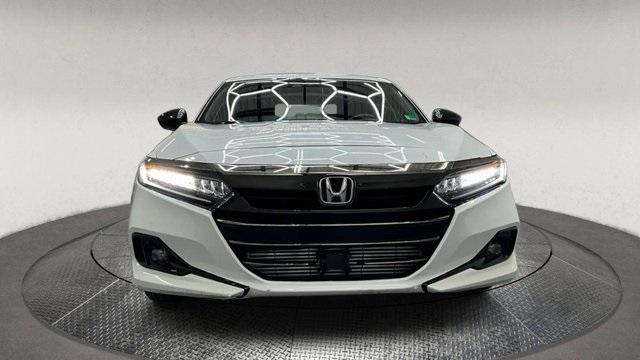 Photo of 2022 Platinum White Pearl Honda Accord