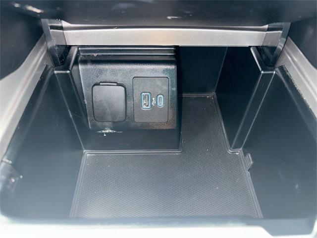 Photo of 2020 MAGNETIC METALLIC Ford Explorer