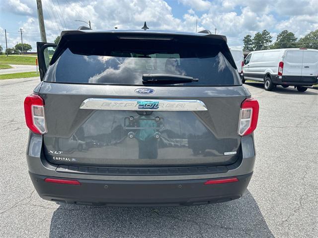 Photo of 2020 MAGNETIC METALLIC Ford Explorer