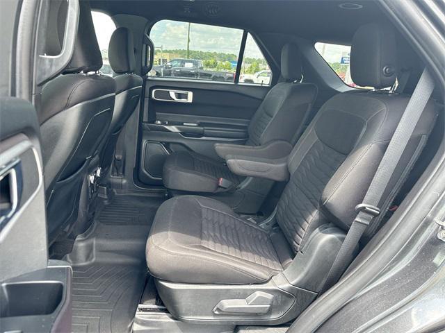 Photo of 2020 MAGNETIC METALLIC Ford Explorer