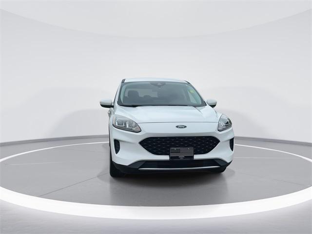Photo of 2021 OXFORD WHITE Ford Escape