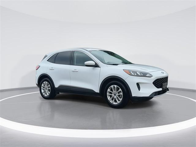 Photo of 2021 OXFORD WHITE Ford Escape