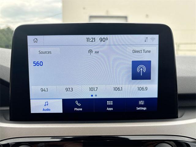 Photo of 2021 OXFORD WHITE Ford Escape