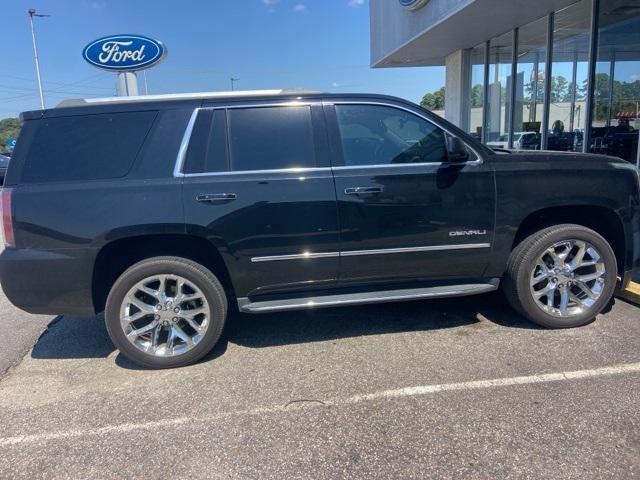 Photo of 2019 Onyx Black GMC Yukon