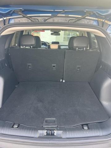 Photo of 2022 ATLAS BLUE METALLIC Ford Escape