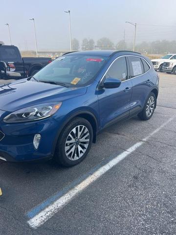 Photo of 2022 ATLAS BLUE METALLIC Ford Escape