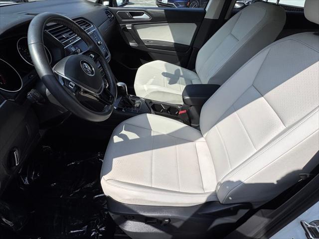 Photo of 2021 Pure White Volkswagen Tiguan