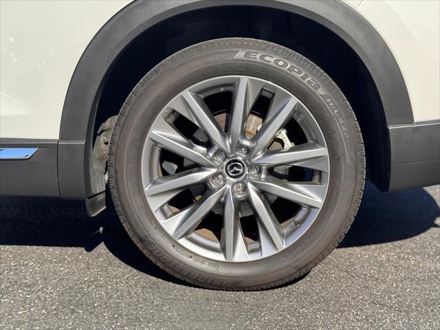 Photo of 2021 Snowflake White Pearl Mica Mazda CX-9