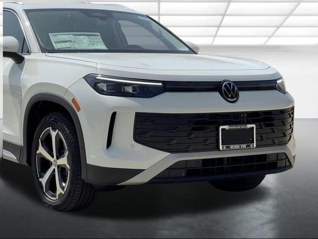Photo of 2025 Pure White Volkswagen Tiguan