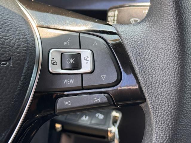 Photo of 2021 Atlantic Blue Metallic Volkswagen Tiguan