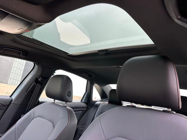 Photo of 2025 Gray Volkswagen Jetta GLI