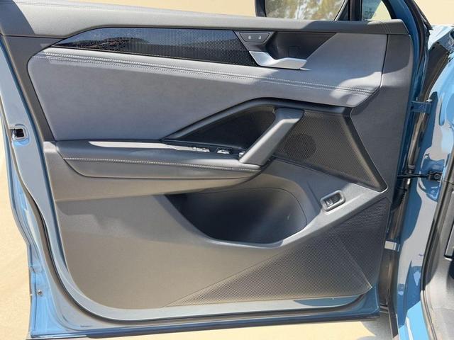 Photo of 2025 Monterey Blue Pearl Volkswagen Tiguan