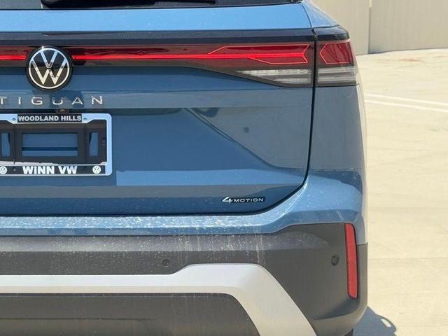 Photo of 2025 Monterey Blue Pearl Volkswagen Tiguan