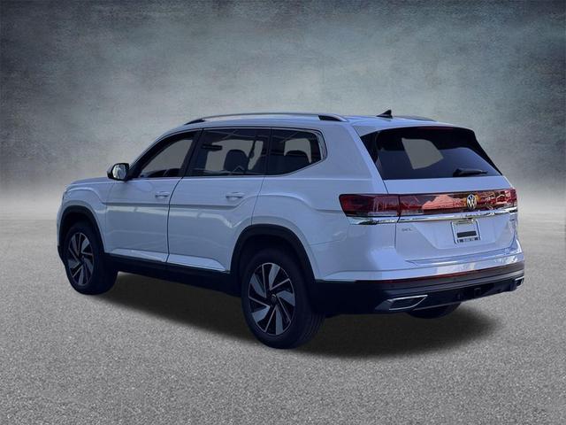 Photo of 2025 Opal White Volkswagen Atlas