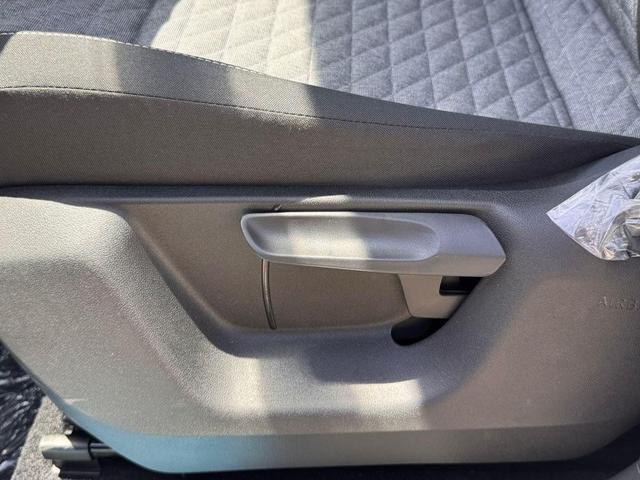 Photo of 2025 Pure White Volkswagen Tiguan