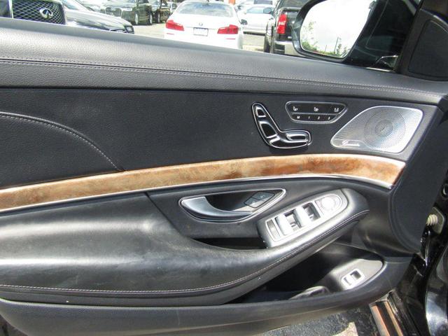 Photo of 2015 Black Mercedes-Benz S-Class