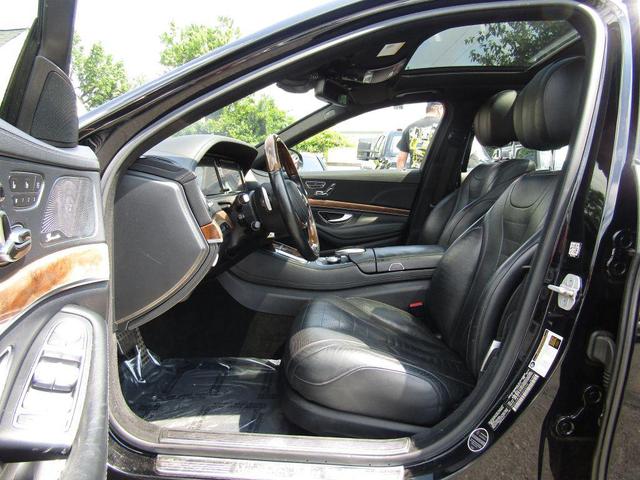 Photo of 2015 Black Mercedes-Benz S-Class