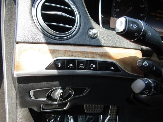 Photo of 2015 Black Mercedes-Benz S-Class