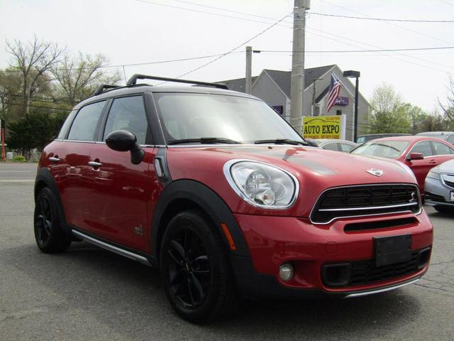 Photo of 2015 Blazing Red Metallic MINI Countryman