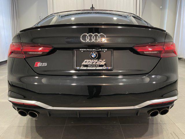 Photo of 2021 Black Metallic Audi S5