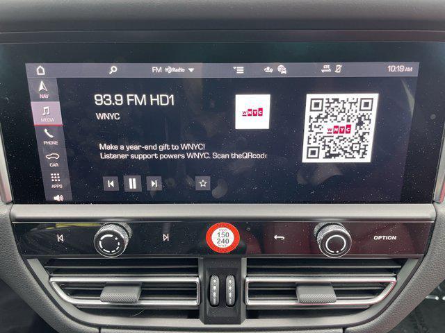 Photo of 2024 Gray Porsche Macan