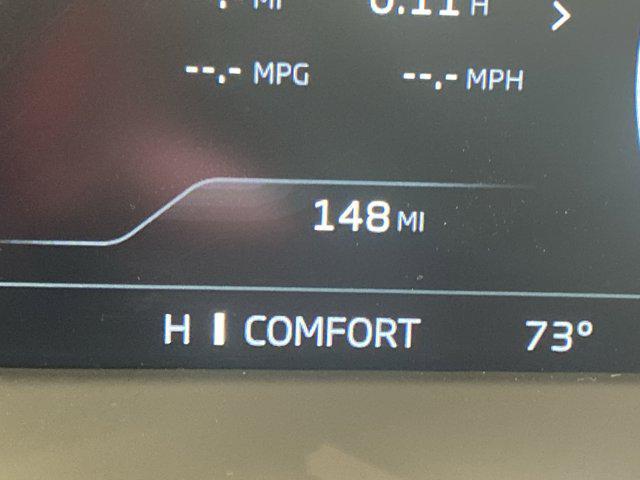 Photo of 2024 Black McLaren 750S