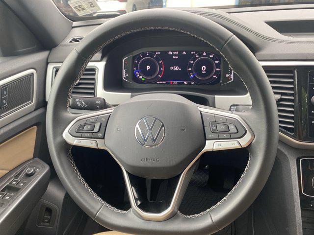 Photo of 2022 Deep Black Volkswagen Atlas Cross Sport