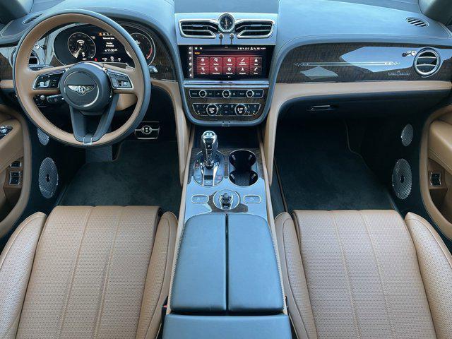 Photo of 2023 Onyx Bentley Bentayga
