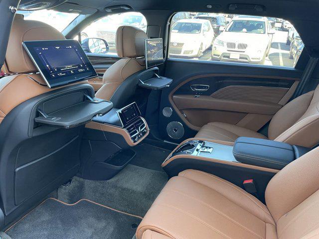 Photo of 2023 Onyx Bentley Bentayga