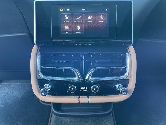 Photo of 2023 Onyx Bentley Bentayga