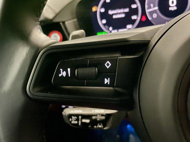 Photo of 2024 White Porsche Cayenne
