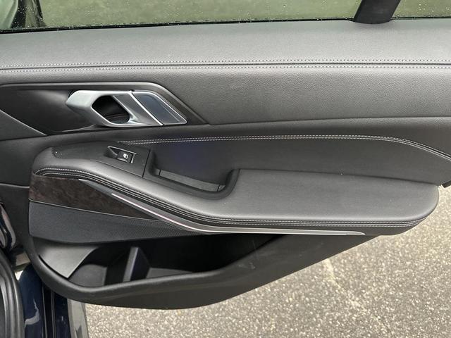 Photo of 2022 Carbon Black Metallic BMW X5